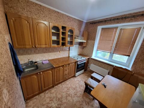 квартира за адресою Михайла Лушпи просп. (Космонавтів), 9