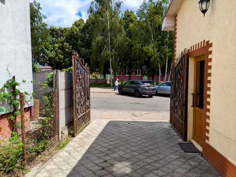 будинок за адресою Дворецька вул., 22