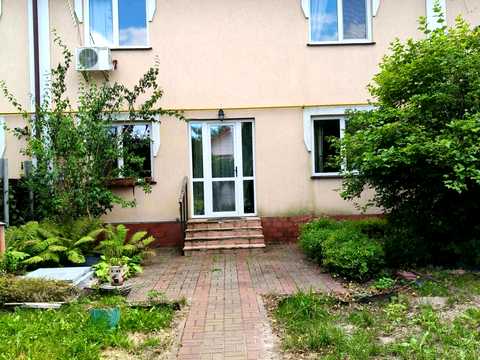 будинок за адресою 1 травня, 4