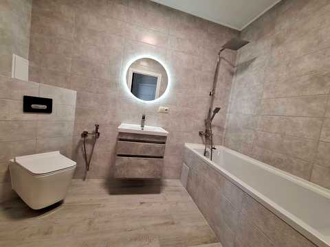 квартира за адресою Дніпровська набережна вул., 15-К