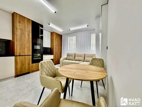 квартира за адресою Флотська вул., 10-Б