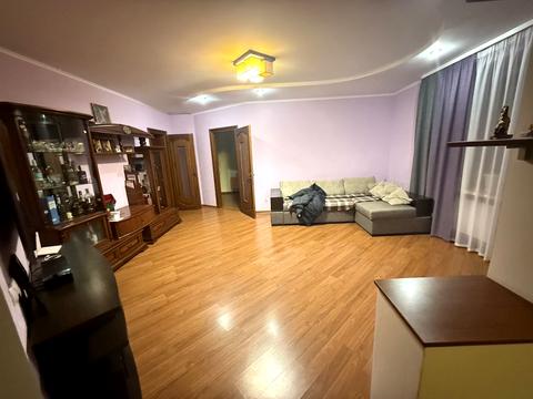 квартира за адресою Будівельників вул., 1