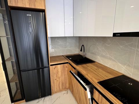квартира за адресою Романа Левицького вул., (Будинок 2)