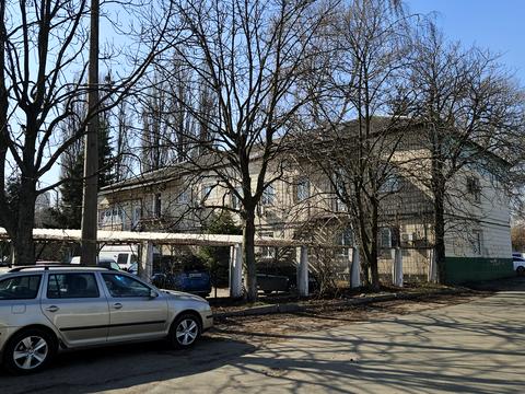 комерційна за адресою Павла Скоропадського вул., 63