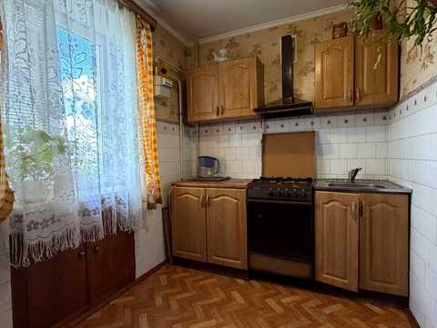 квартира за адресою Симона Петлюри вул. (), 4