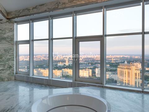 квартира по адресу Кловский спуск, 7a