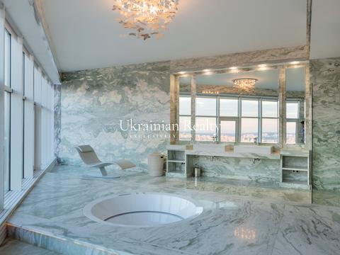 квартира по адресу Кловский спуск, 7a