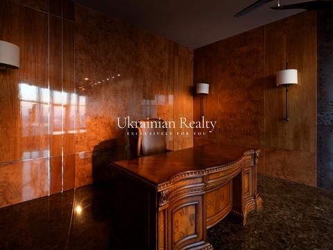 квартира по адресу Кловский спуск, 7a