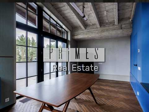 будинок за адресою Набережна вул.