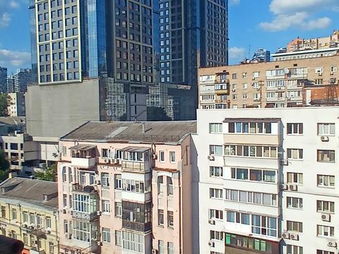квартира за адресою Велика Васильківська вул. (Червоноармійська), 112