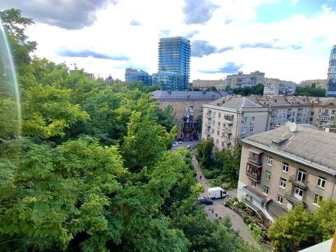 квартира по адресу Кловский спуск, 18