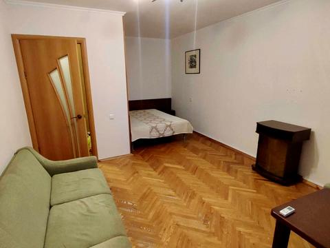 квартира по адресу Кловский спуск, 18