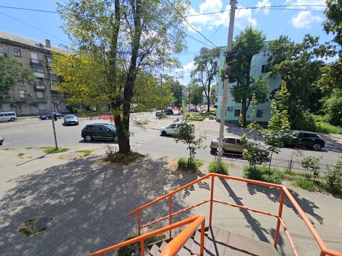 комерційна за адресою Богдана Хмельницького просп. (Героїв Сталінграда), 112