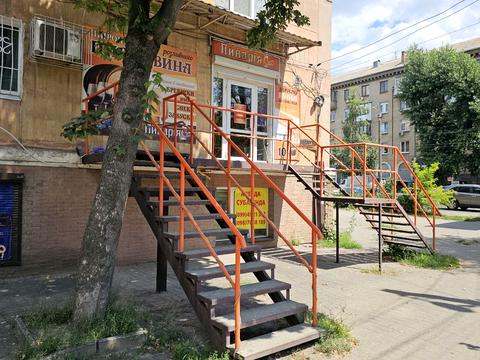 комерційна за адресою Богдана Хмельницького просп. (Героїв Сталінграда), 112