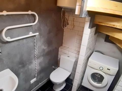 комерційна за адресою Одеська вул., 9-Г