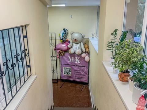 комерційна за адресою Волошкова вул., 6