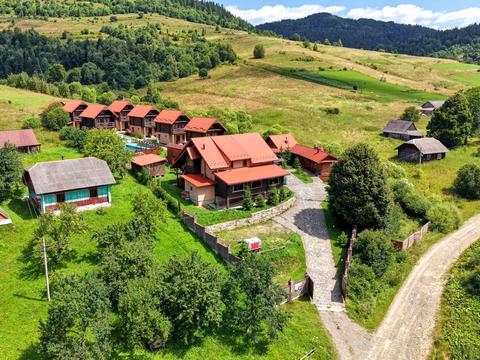 коммерческая по адресу Джерельная ул., 100