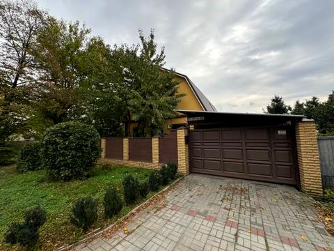 будинок за адресою Дитинства вул., 93