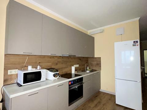 квартира за адресою Дніпровська набережна вул., 16-Г