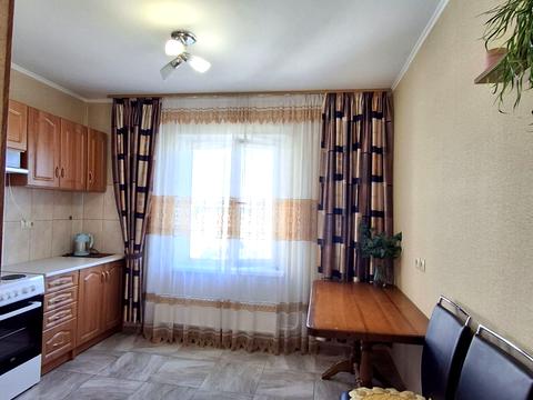 квартира за адресою Червоної Калини просп. (Володимира Маяковського), 40