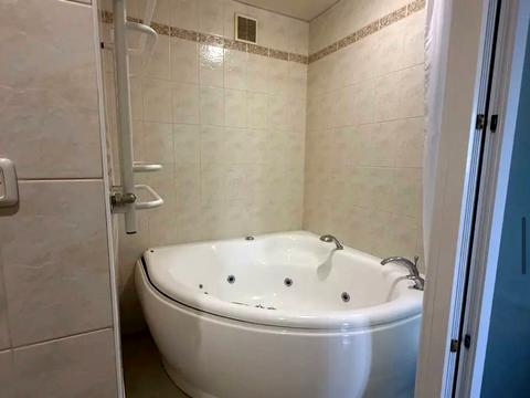 квартира за адресою Старонаводницька вул., 4-А