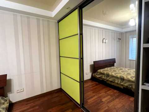 квартира за адресою Дарницький бульв., 19