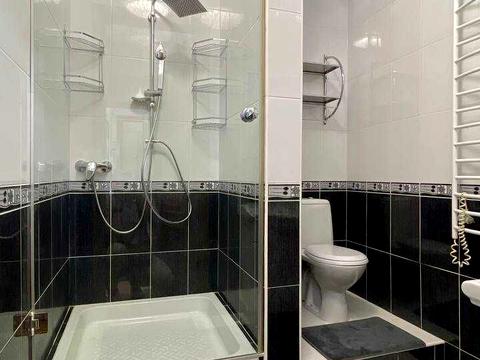 квартира по адресу Кловский спуск, 5
