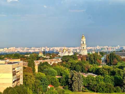 квартира по адресу Михаила Омеляновича-Павленко ул. (Суворова), 11