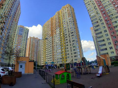 квартира по адресу Сім'ї Кульженків ул. (Петра Дегтяренка), 35