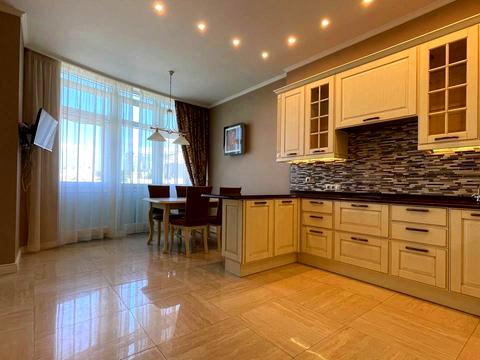 квартира за адресою Антоновича вул. (Горького), 72