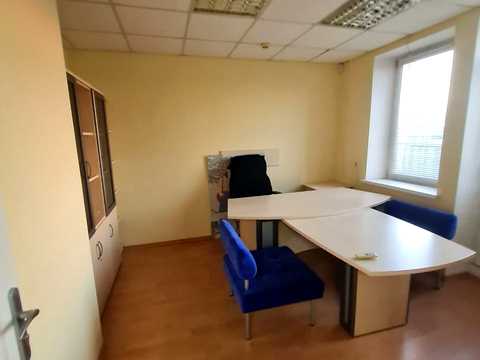 комерційна за адресою Миколи Бажана просп., 10