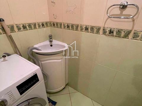 квартира за адресою Академіка Лазаренка вул., 1