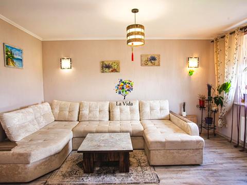 квартира за адресою Петрівська вул., 9