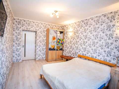 квартира за адресою Петрівська вул., 9