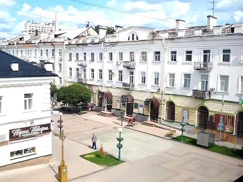комерційна за адресою Соборна вул., 36