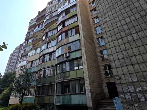 квартира за адресою Любомира Гузара просп. (Космонавта Комарова), 19