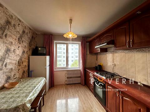 квартира по адресу Гната Хоткевича ул., 81