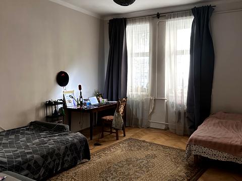 квартира за адресою Шептицьких вул., 37