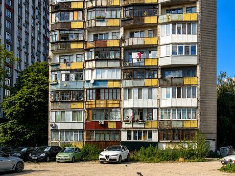 квартира за адресою Любомира Гузара просп. (Космонавта Комарова), 17-А