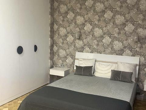 квартира по адресу Каразина ул., 6б