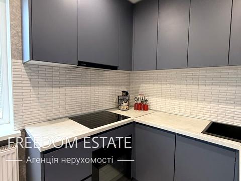 квартира за адресою Павла Тичини вул. (Валдайська), 23