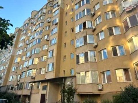 квартира по адресу Евгения Чикаленко ул., 59/5