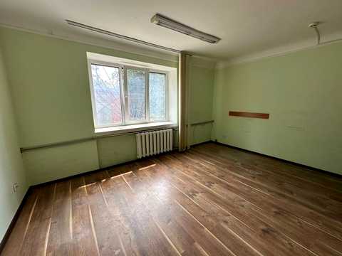 комерційна за адресою Петра Могили вул., 25
