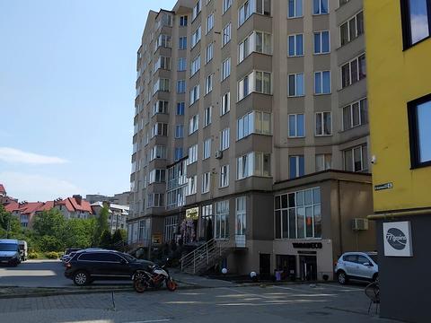 квартира за адресою Павла Скоропадського вул., 8