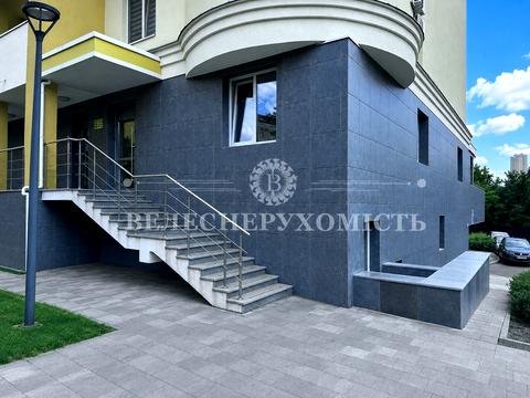 комерційна за адресою Новомостицька вул., 15