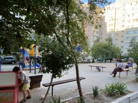 квартира за адресою Євгена Чикаленка вул., 59к