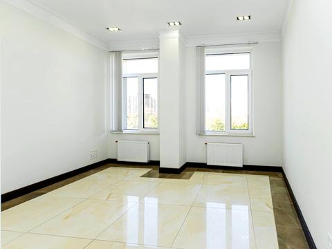 коммерческая по адресу Французский бульв., 66/1