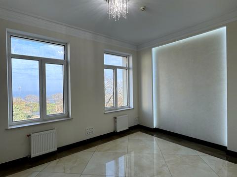 комерційна за адресою Французький бульв., 66/2