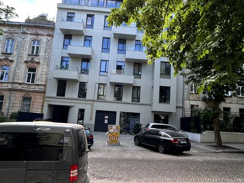 квартира по адресу Коновальца ул. (Энгельса), (Будинок)