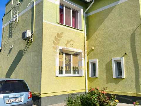 будинок за адресою с. Устимівка, першотравнева, 55